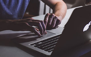 开云-【早报】大白杨重回泳池？