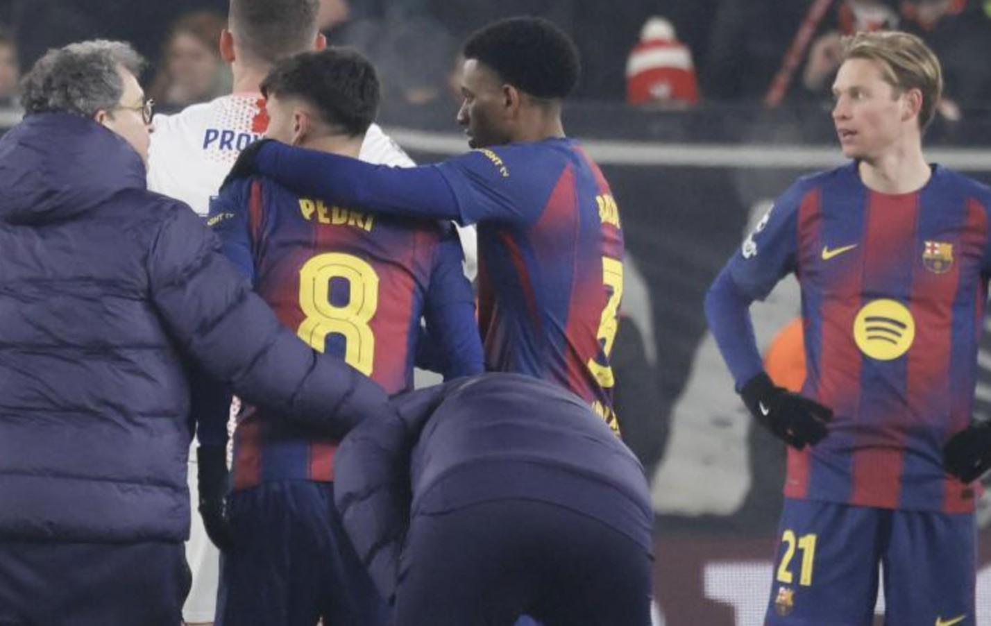 世体：佩德里的伤情看起来并不算严重，但仍可能缺阵数周